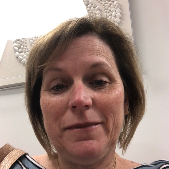 Meet your Posher, Kim - Picture 1 of 1